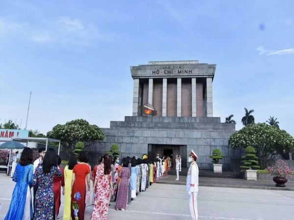 Ho Chi Minh Mausoleum Complex Hanoi