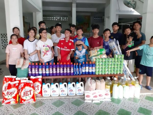 Discover Nha Trang City And Charity To Orphans