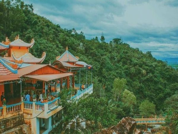 Suoi Do Pagoda Nha Trang